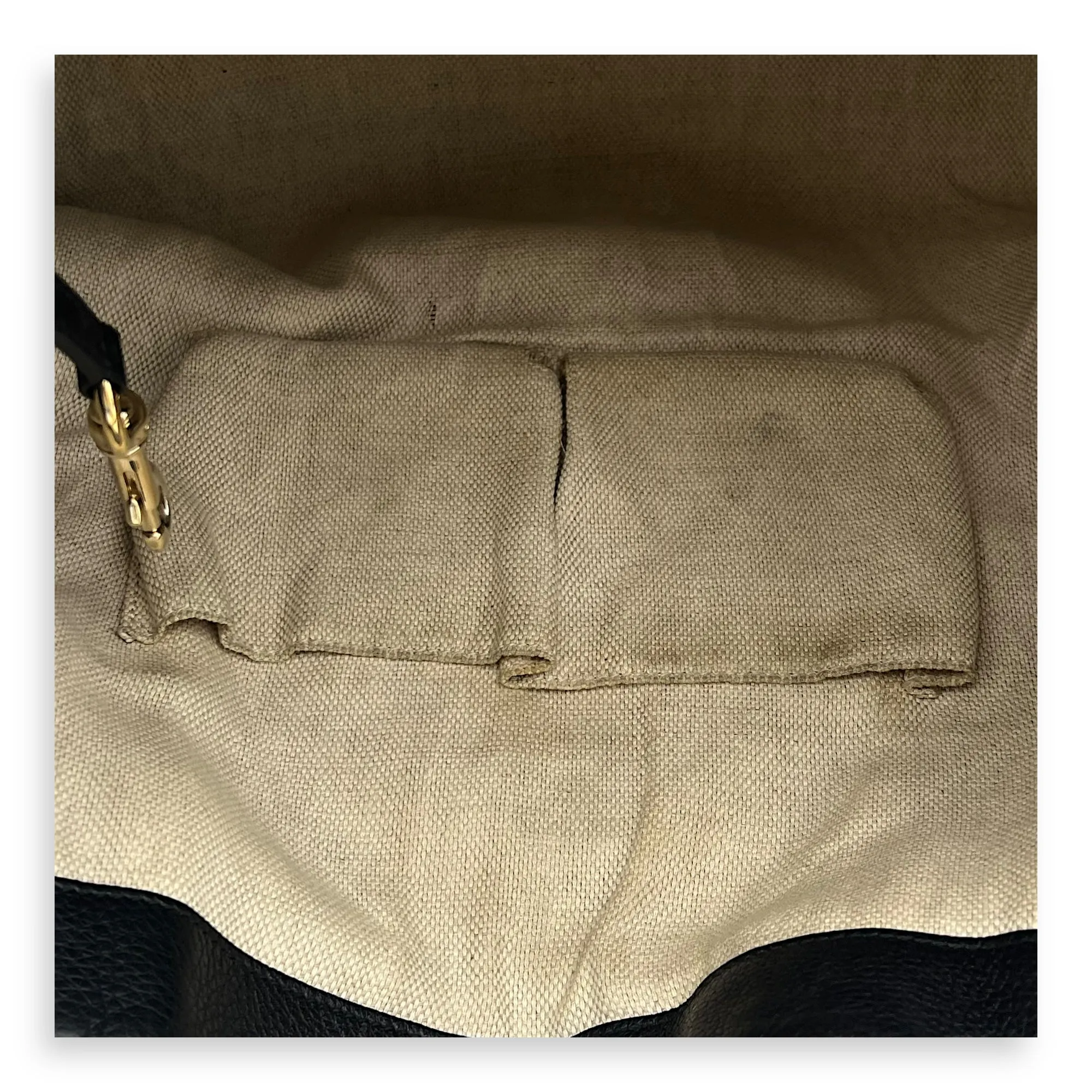 Soho Tote Bag Black in Calfskin, Gold hardware
