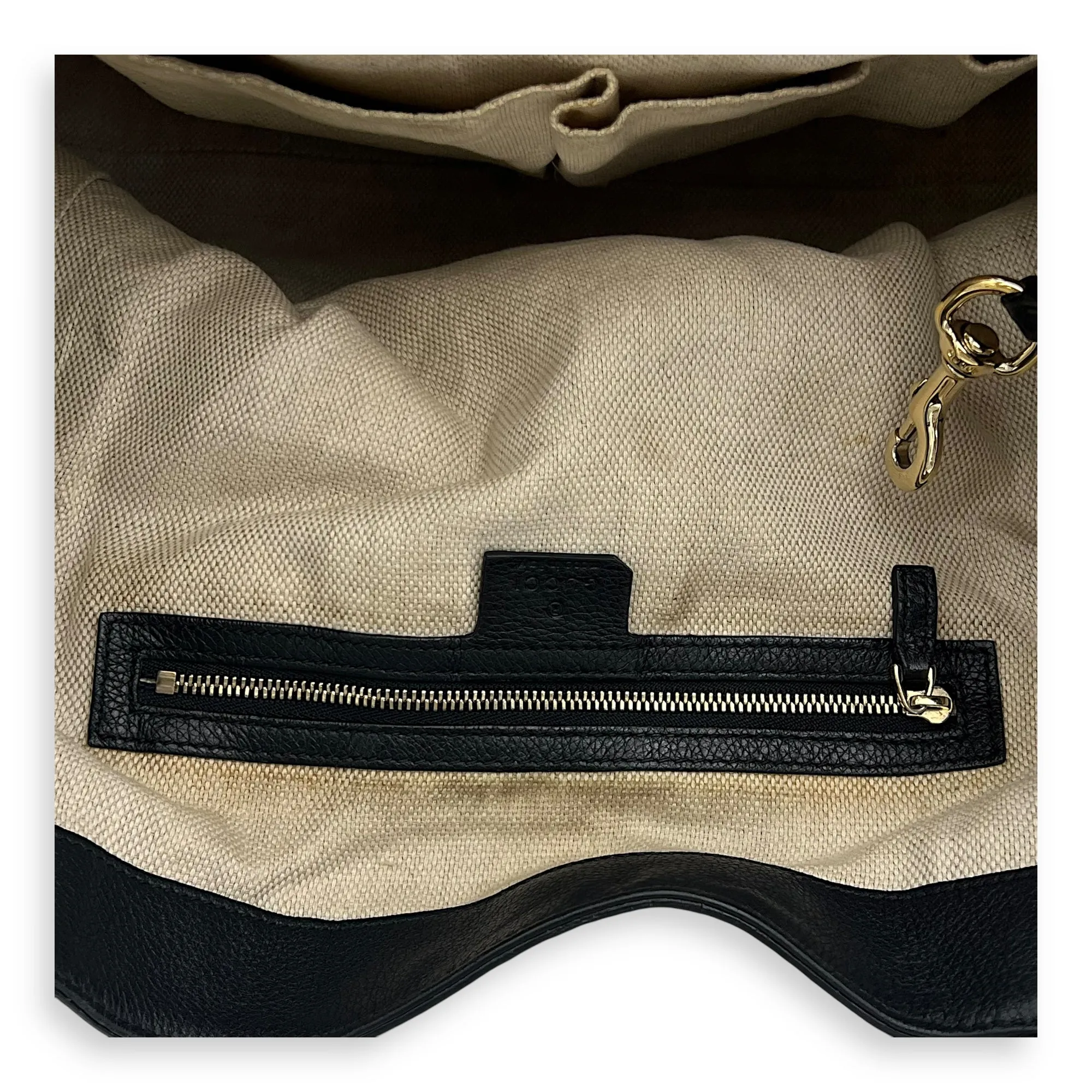 Soho Tote Bag Black in Calfskin, Gold hardware