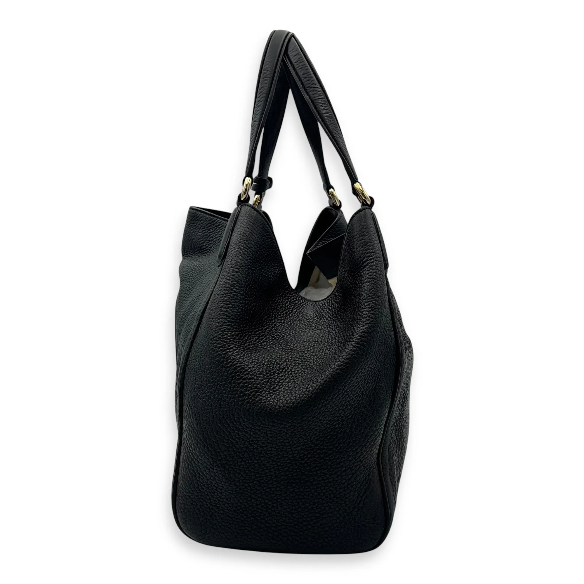 Soho Tote Bag Black in Calfskin, Gold hardware