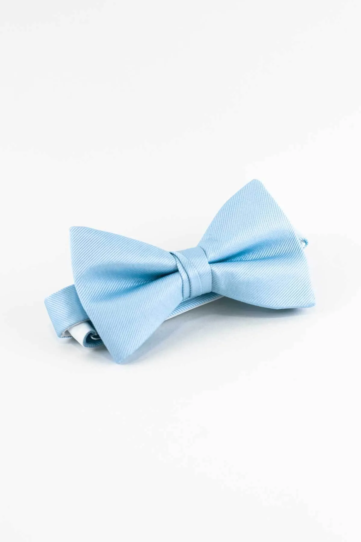 Solid Bow Tie