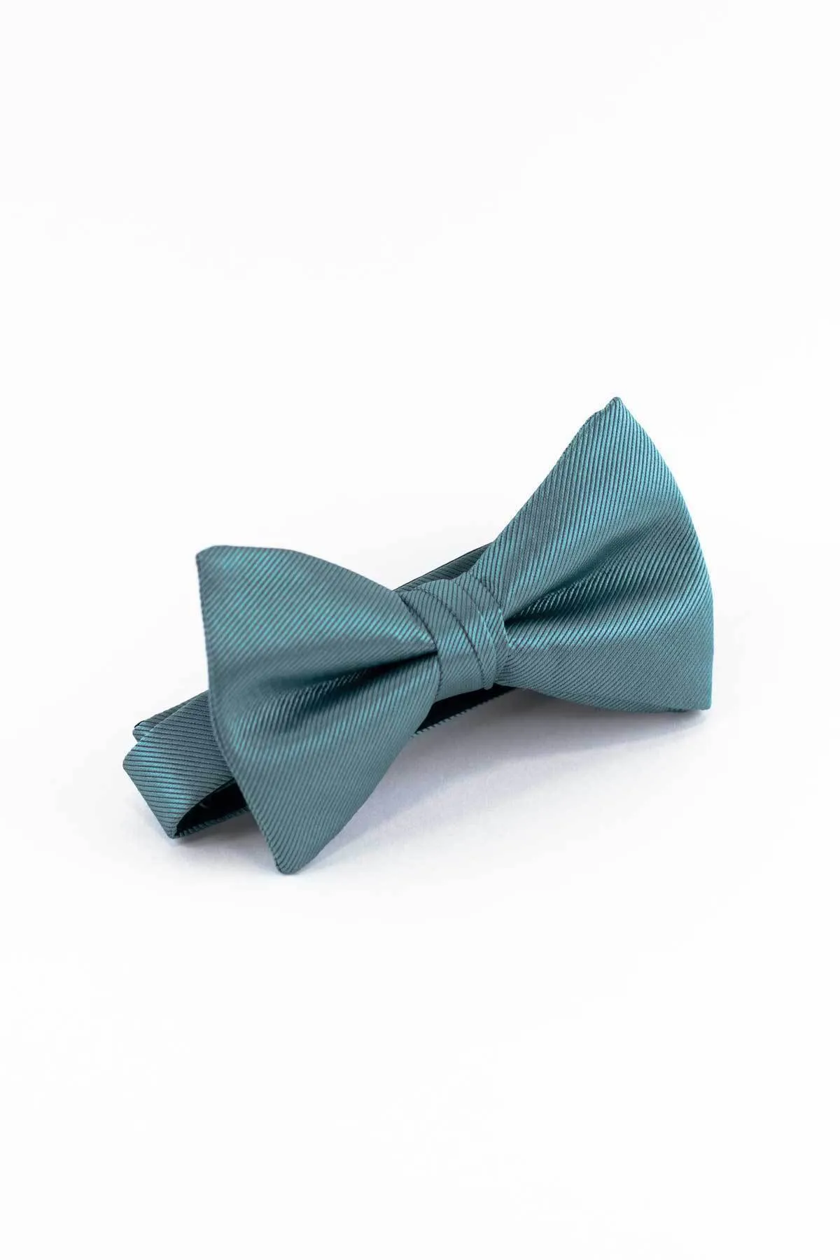 Solid Bow Tie