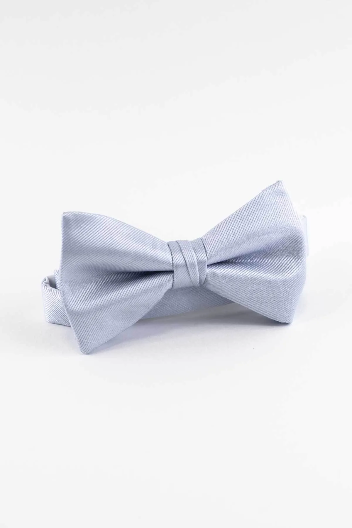 Solid Bow Tie