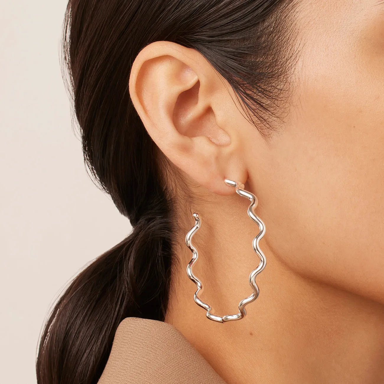 Squiggle Hoops