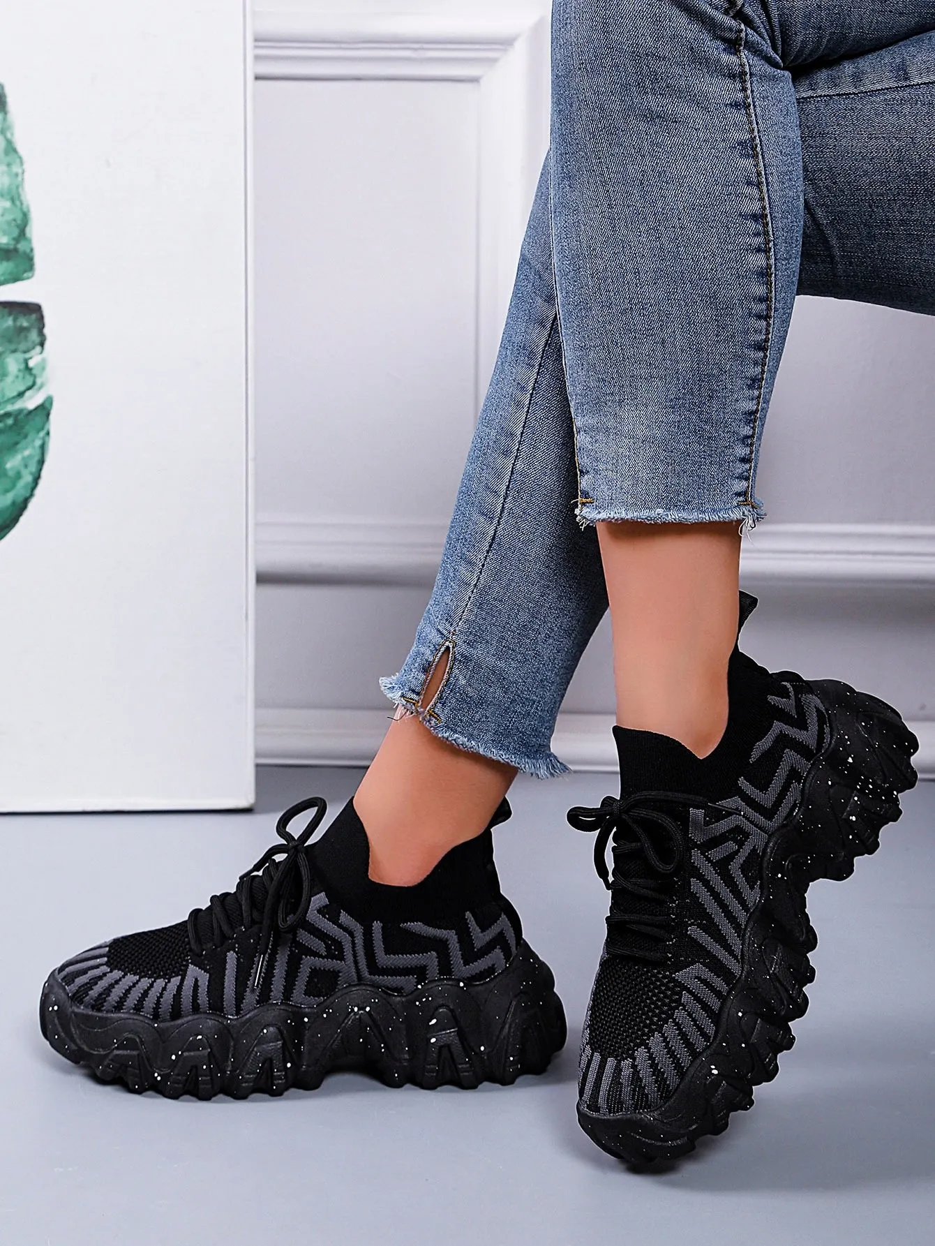Striped Pattern Lace-up Front Chunky Sneakers
