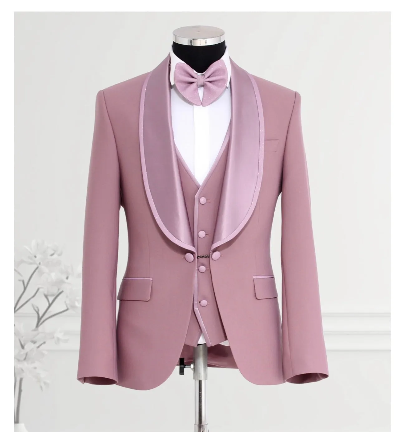 The Royale Signature Tuxedo