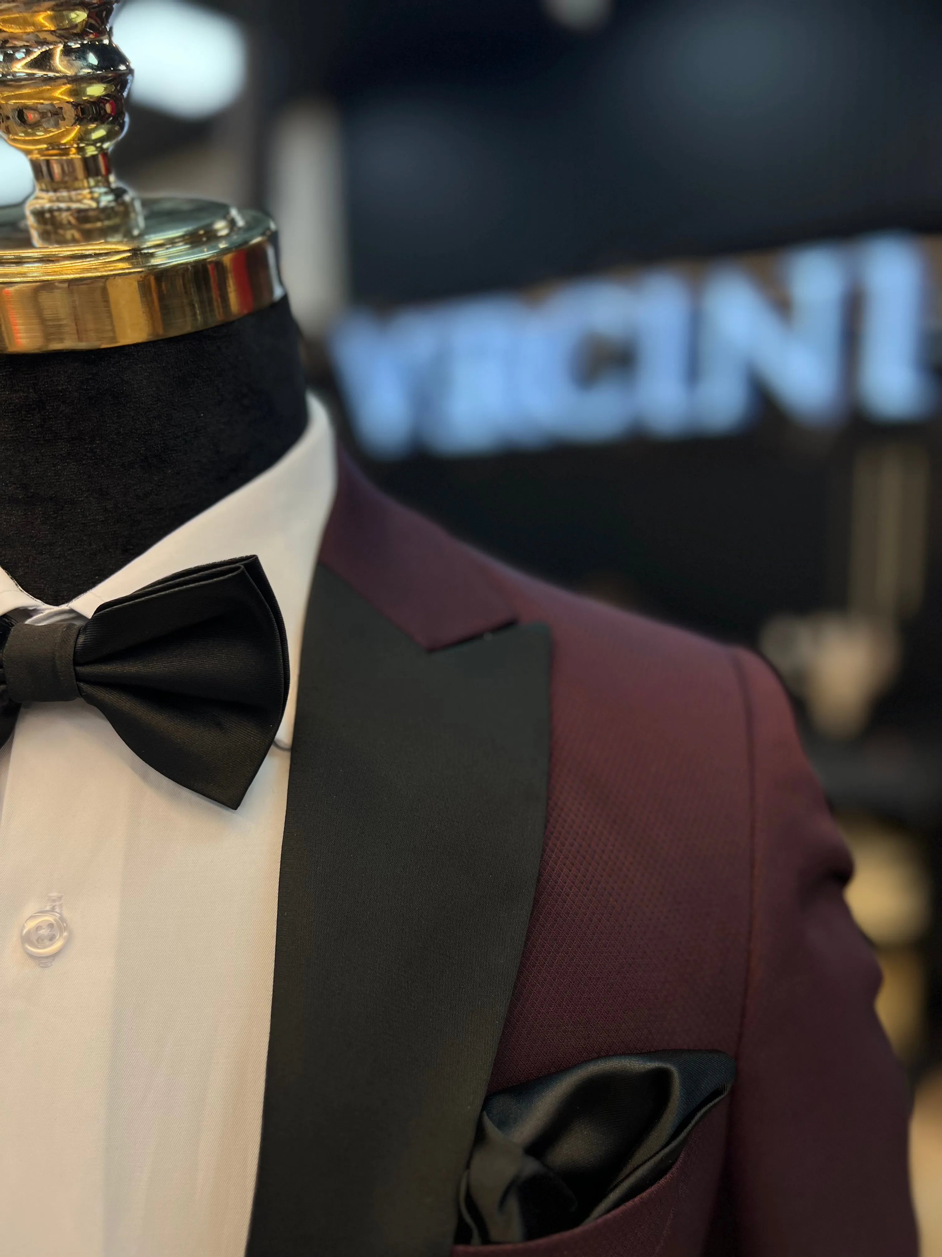 Timeless Burgundy Classic Tuxedo – Fine Elegance & Sophistication