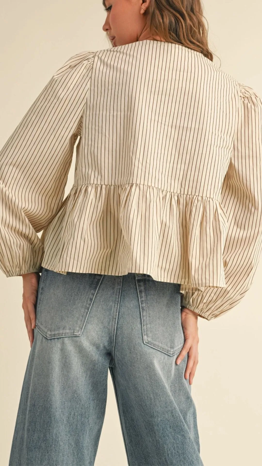 Tris Tie Top