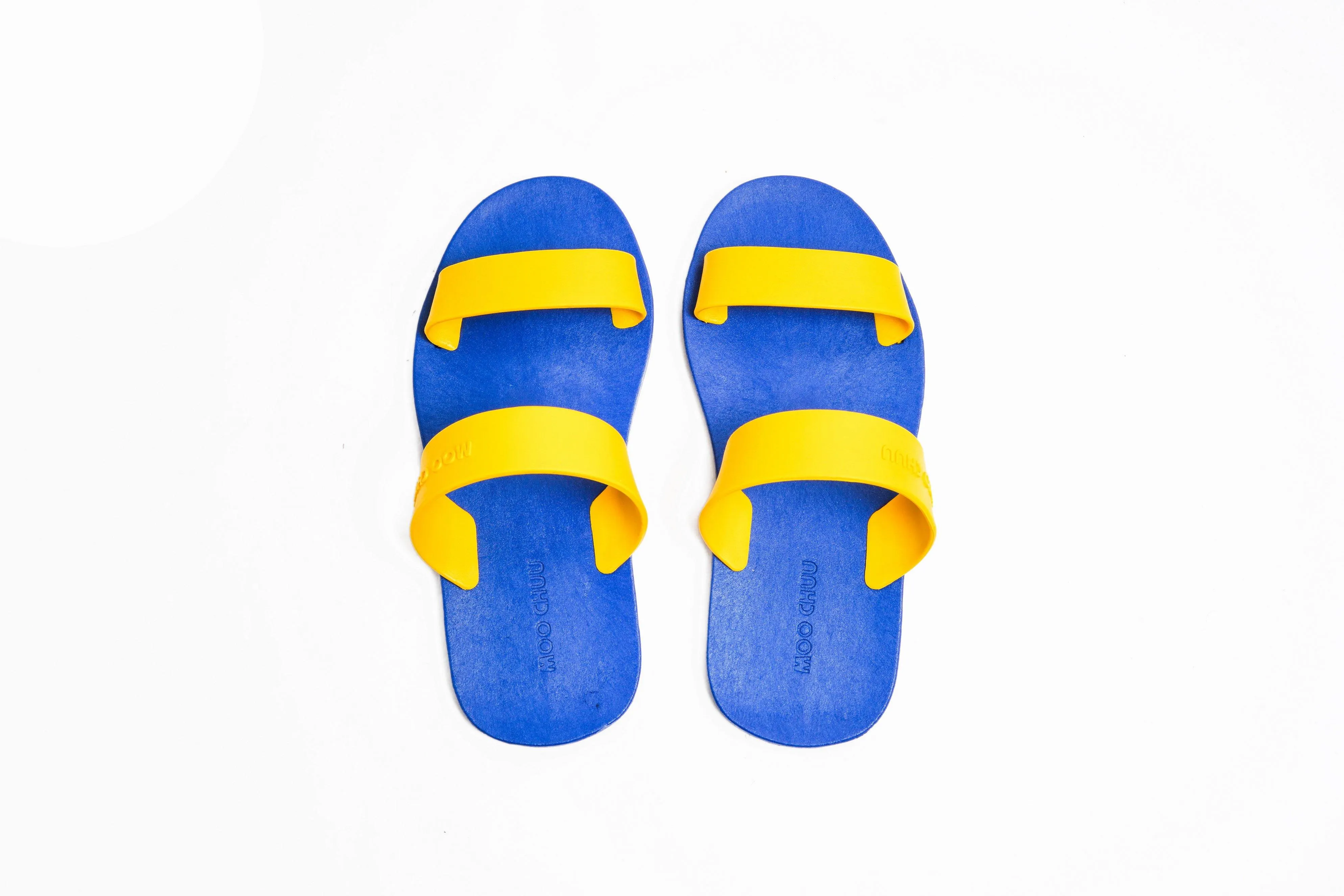 Twin Blue Sole Yellow Strap