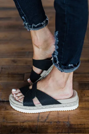 Very G Elvina Platform Sandals- Black