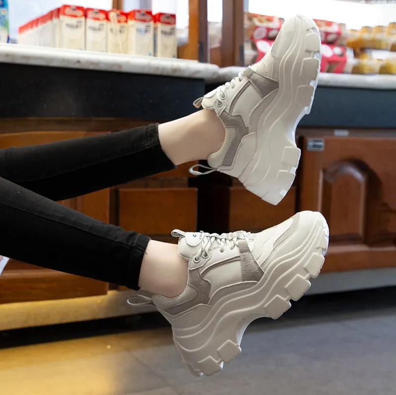Women Black White Platform Thick Sole Running Casual Shoe