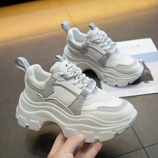 Women Black White Platform Thick Sole Running Casual Shoe